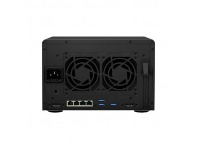 Сетевой накопитель Synology DS1517+ (8Gb) - Снят с производства Сетевой накопитель Synology DS1517+ (8Gb) - Снят с производства