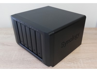 Сетевой накопитель Synology DS1517+ (2Gb) - 2Gb в подарок Сетевой накопитель Synology DS1517+ (2Gb) - 2Gb в подарок